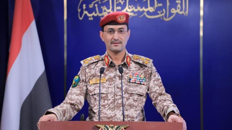 الحوثيون يتهمون السعودية بقصف مطار صنعاء ويتوعدون بالرد