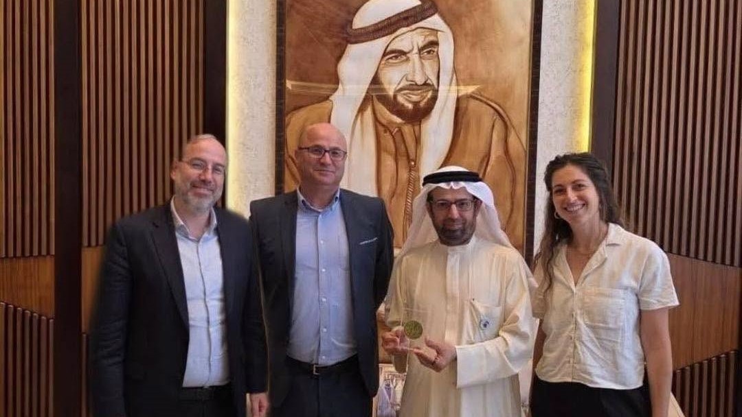مجلس استيطاني إسرائيلي يزور أبوظبي ويبحث مع النعيمي تعزيز التطبيع