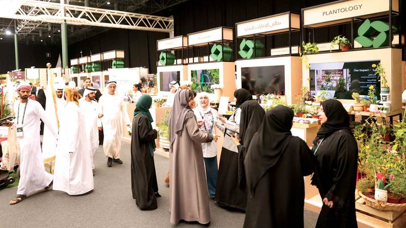 "التغير المناخي والبيئة" تؤكد التوجه لرفع حصة المنتج الزراعي المحلي في الأسواق