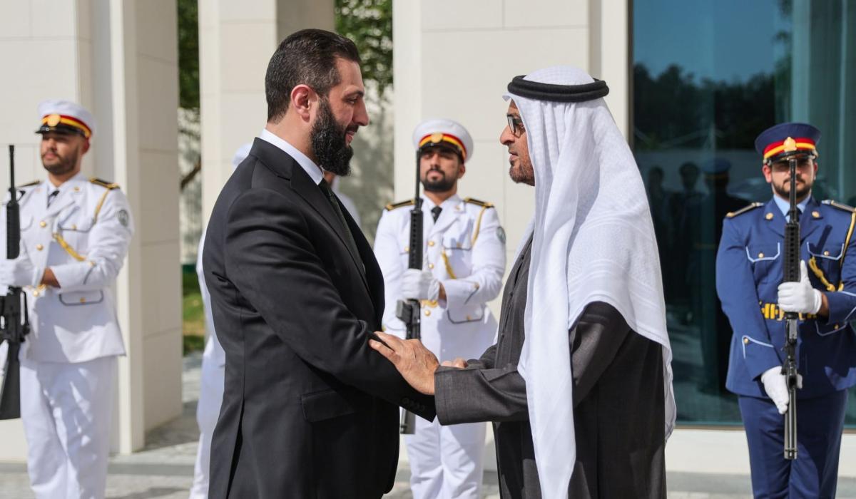 محمد بن زايد والشرع يبحثان تعزيز العلاقات وسط تجدد مخاوف حقوقية بشأن الشامسي