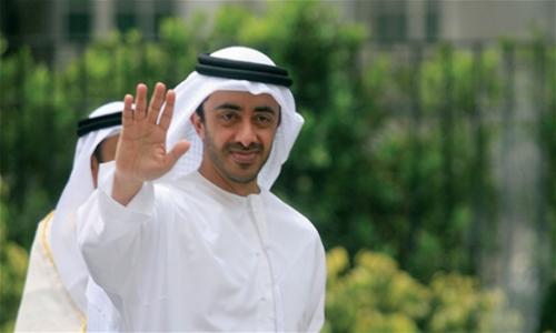 مدينة كوسوفية تمنح عبد الله بن زايد لقب "المواطن الفخري"